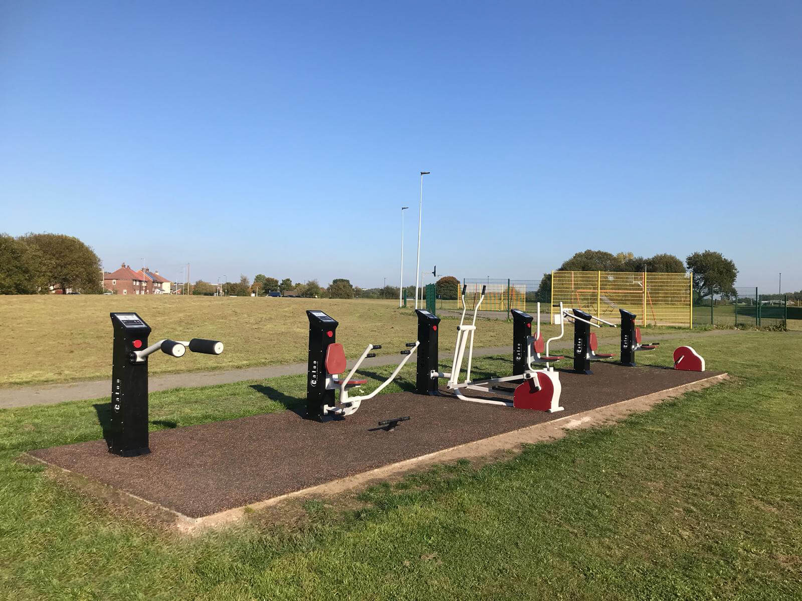 Calisthenics Street Workout - Outdoor Gym Equipment - Caloo UK Ltd