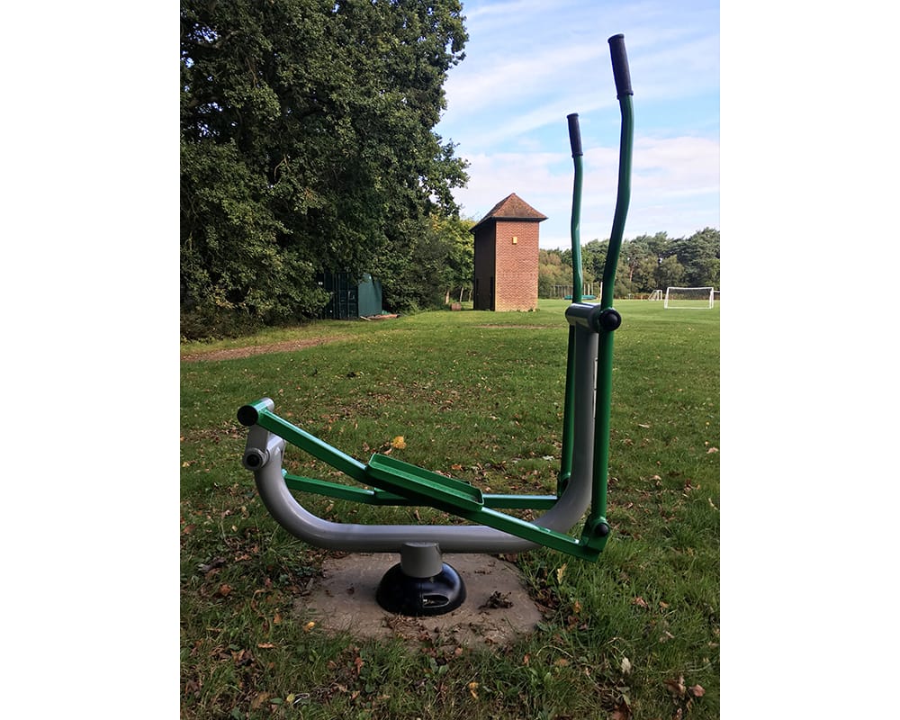 Cross-Rider-Bournemouth-Sports-Club.jpg
